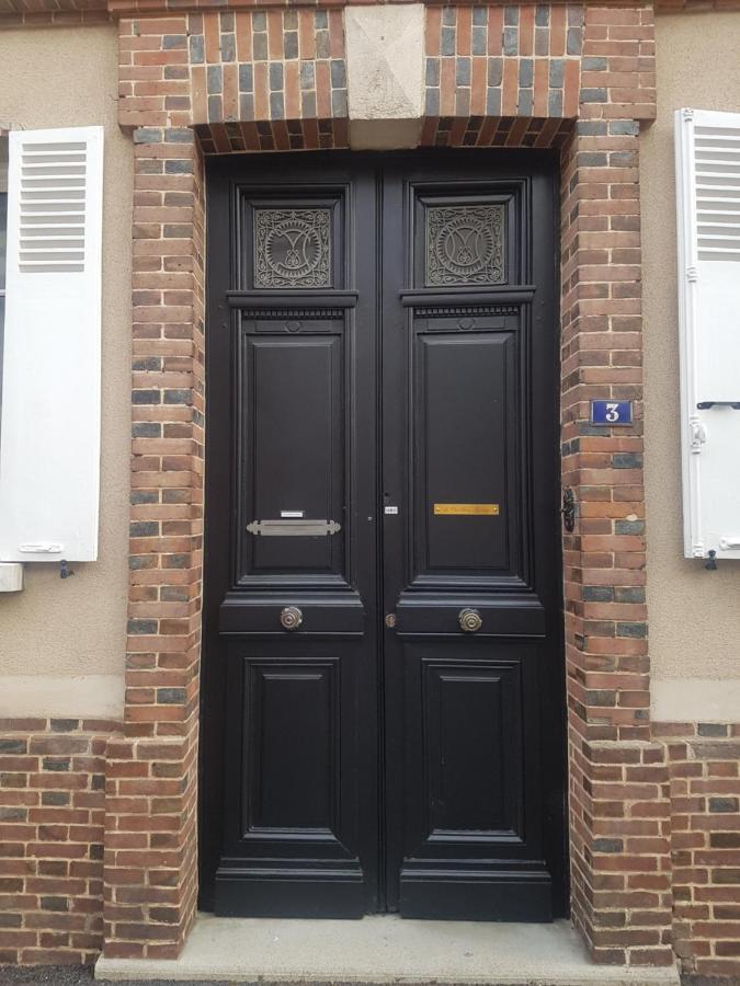 Le Clos Saint-Germain Rugles Exteriör bild